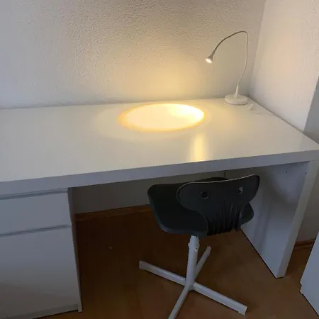 Nahe Bahnhof Und Accommodatie bij particulieren